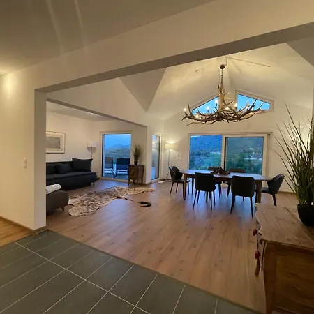 Daire Am Weinberg Krast *