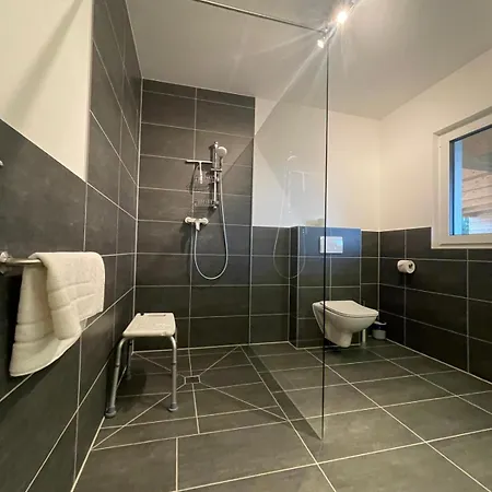 Daire Am Weinberg Krast