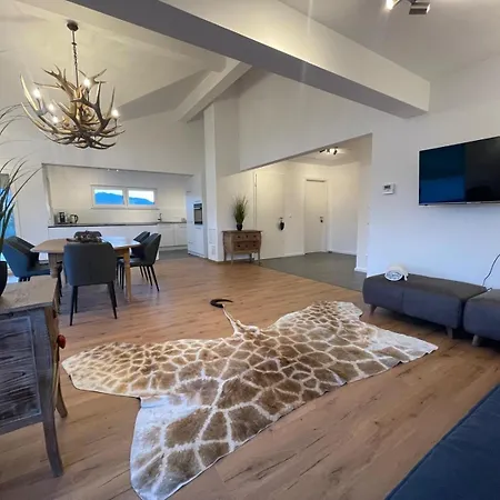 Daire Am Weinberg Krast *