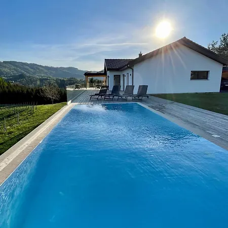 Am Weinberg Krast Daire Oberhaag