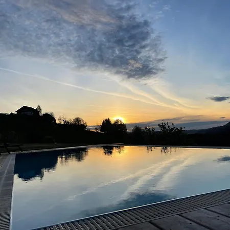 Daire Am Weinberg Krast Oberhaag