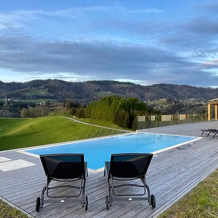 Daire Am Weinberg Krast