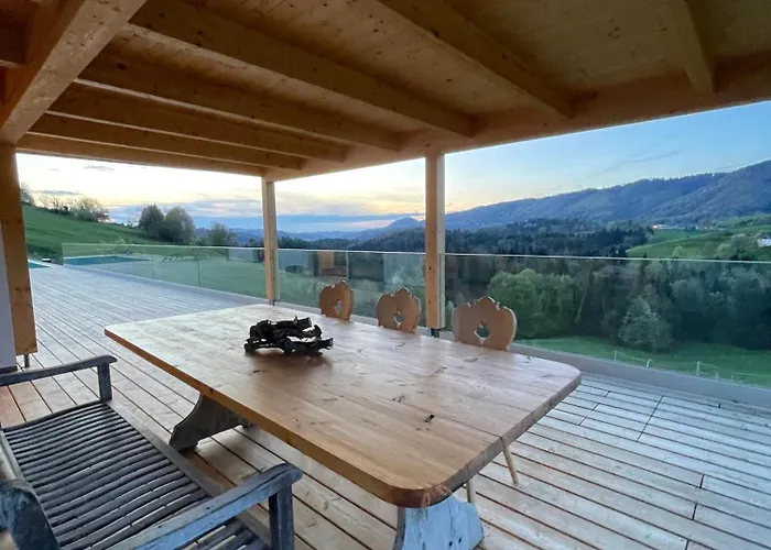 Am Weinberg Krast Διαμέρισμα *